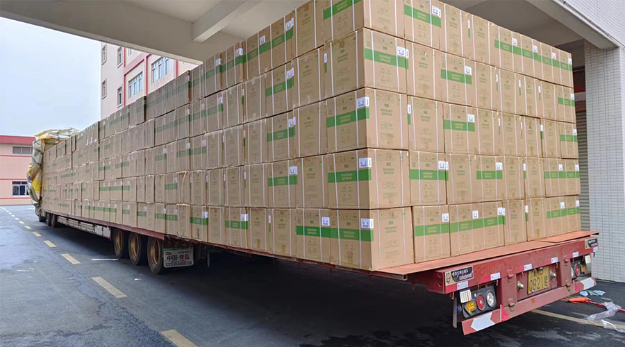 場面壯觀！國內(nèi)某知名品牌客戶2000臺波輪洗衣機高效裝柜完畢